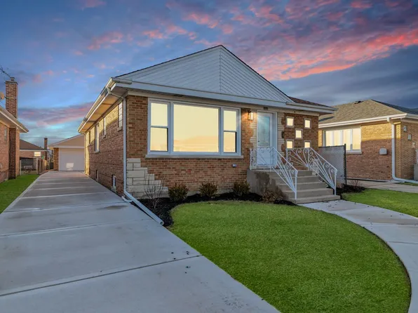 4500 N Ozanam Ave, Norridge, IL 60706