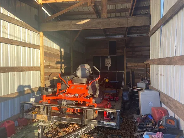 9620 Highway 641 N, Puryear, TN 38251