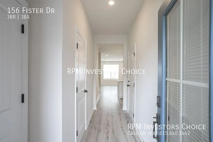 *$500 Off 1st Month W/ Sept 15th Lease Date* Stunning 3-Bed/2.5 Bathroom In The Townhomes At Rive... — Photo 3
