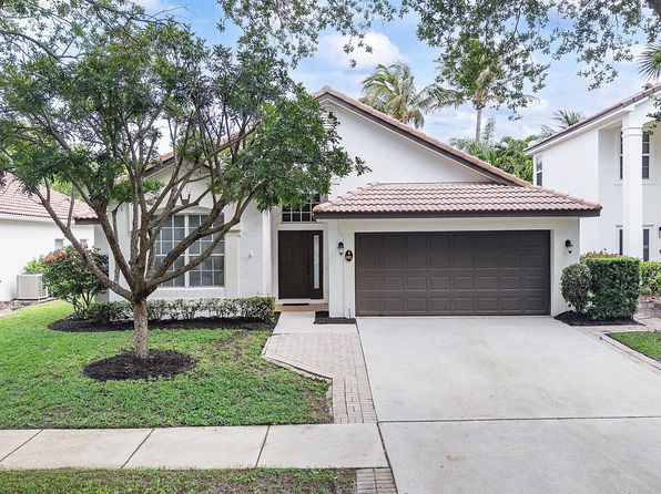 981 Delray Lakes Dr