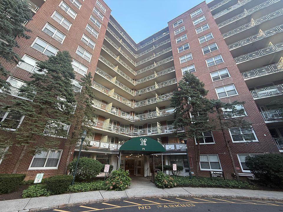 1st image of 71 Strawberry Hill Ave APT 1107