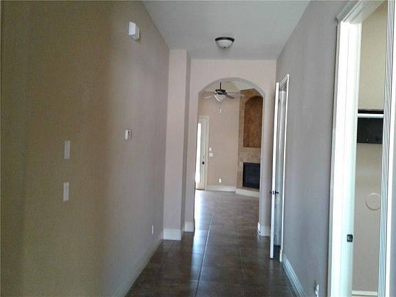 2nd image of 1453 Franklin Dell St
