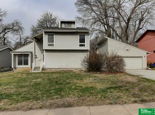 4926 S 78th Ave, Ralston, NE 68127