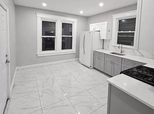 527 Grove St #3A, Irvington, NJ 07111