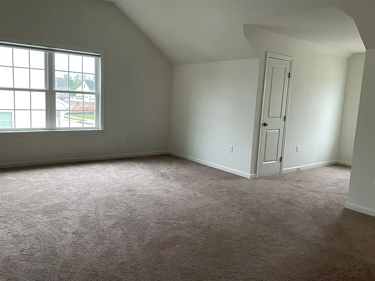 301 Reserve Ln — Photo 14