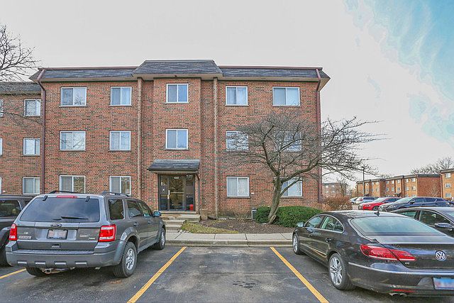 1st image of 1001 Buccaneer Dr APT 2