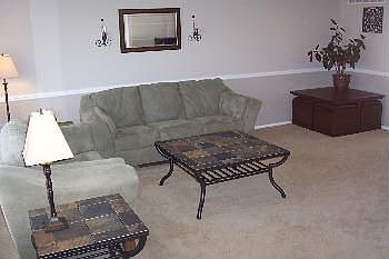 4th image of 4627 Lodgewood Ln