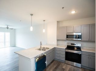 4400 Belleview Ave #2-G2, Kansas City, MO 64111