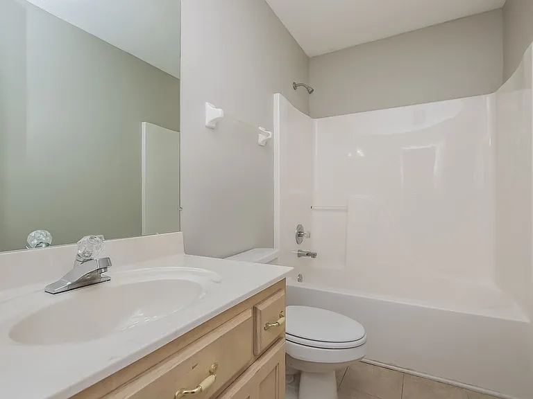 810 Lakemont Dr — Photo 13