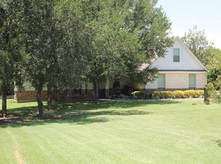 301 Grove Ln, Buda, TX 78610