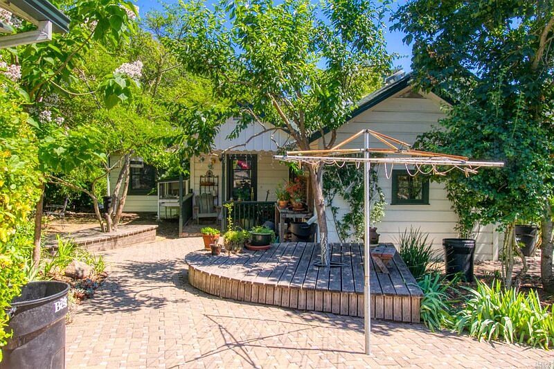 1st image of 5204 Beaumont Way