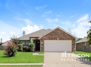 1337 Haley Ln, Burleson, TX 76028