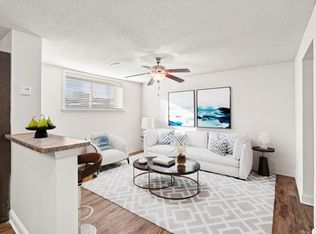 Fiesta Square Apartments and Townhomes, Overland Park, KS 66212