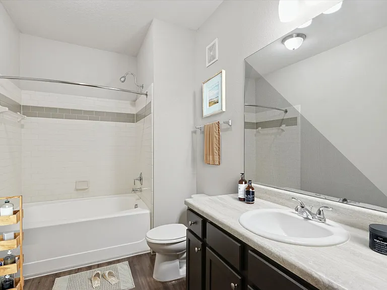 Habersham - 2 Bed / 2 Bath - 1,325 Sq.Ft.