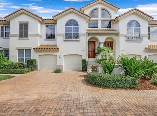 107 Colonade Cir #103, Naples, FL 34103