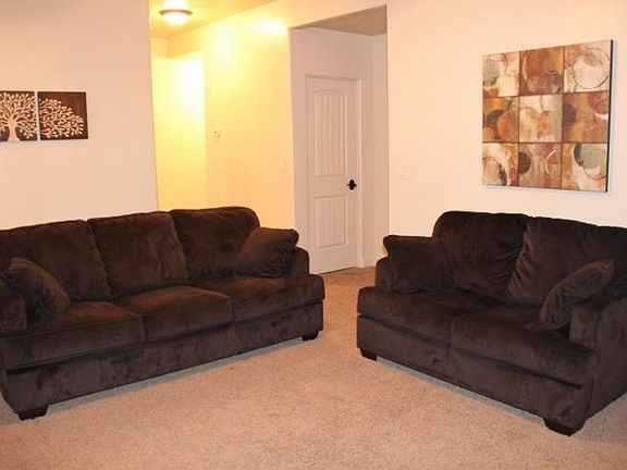 5th image of 1055 W Province Way Unit 105