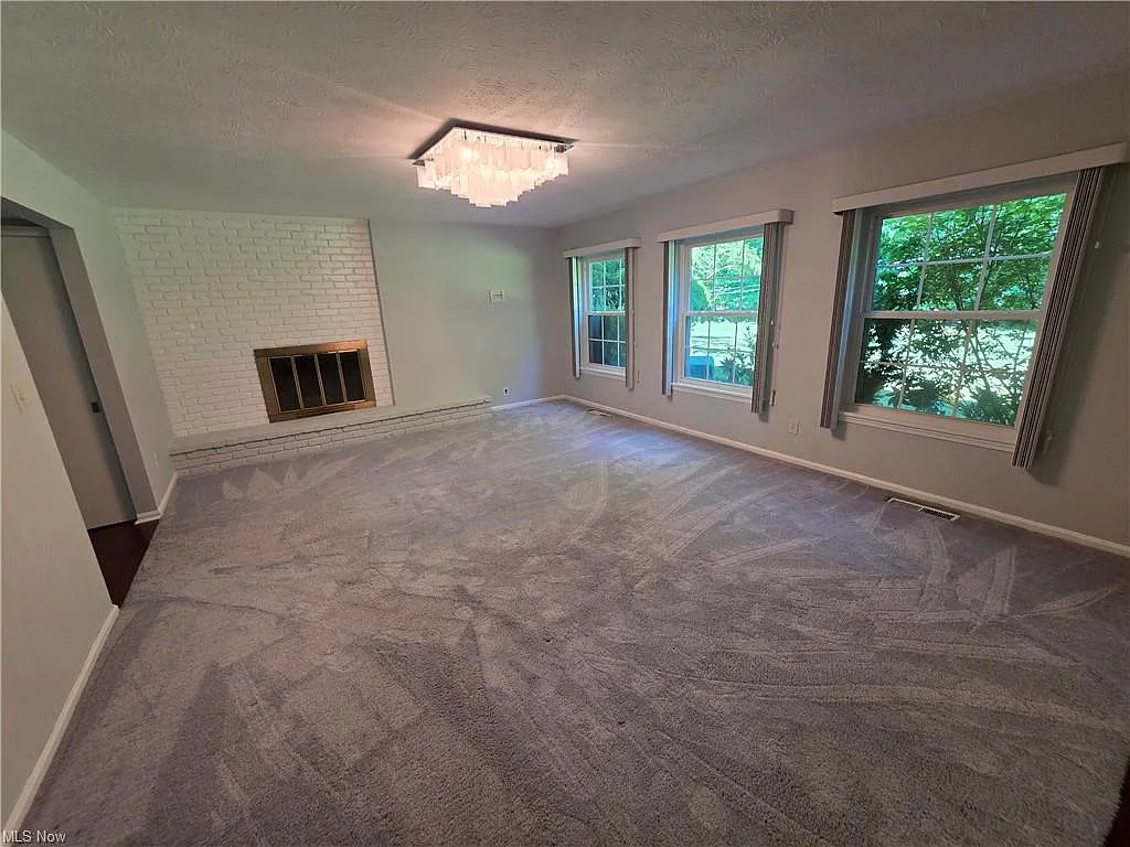 3 bed, 1659 sqft, $2,250 — Photo 4
