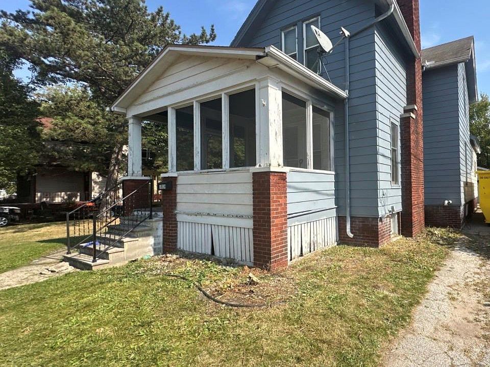 1st image of 1814 Schaefer St