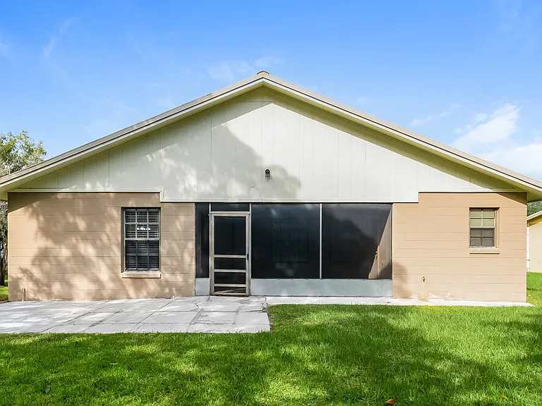 1657 Sunburst Way — Photo 16