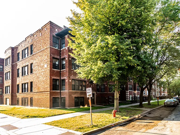 7801 S Cornell Ave 1637-39 E 78th Chicago, IL 60649 — Photo 10