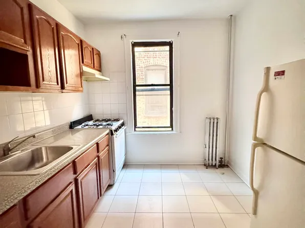 1470 Coney Island Avenue image 1 of 9