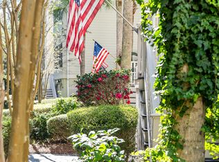 2433 Racquet Club Dr, Johns Island, SC 29455