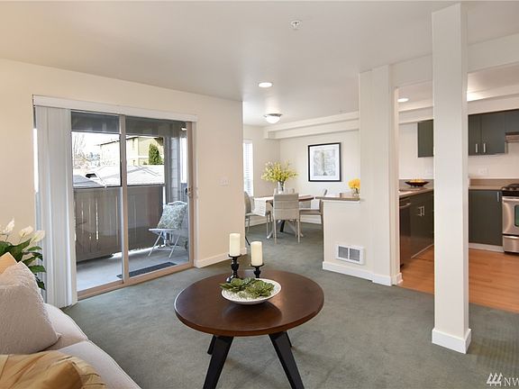 5th image of 2009 Yale Ave E APT 101