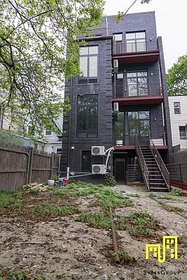 Rented by The Syper Group | media 28