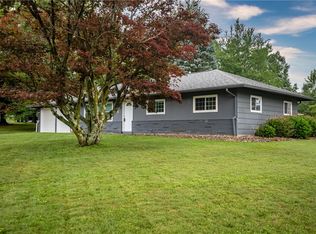 745 Theresa Ave, Hermitage, PA 16148