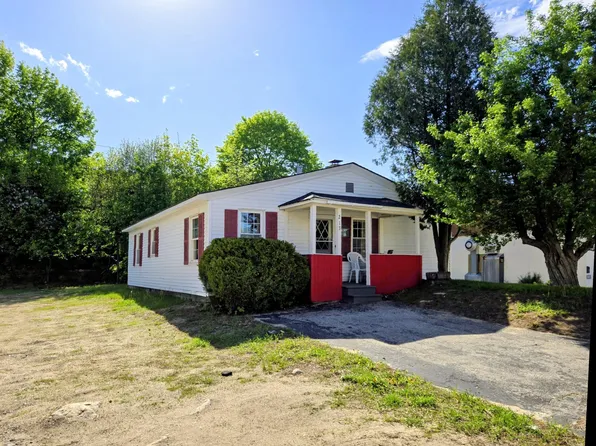 213 Waldo Street, Rumford, ME 04276
