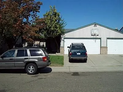 7762 Rose Petal Way photo 1