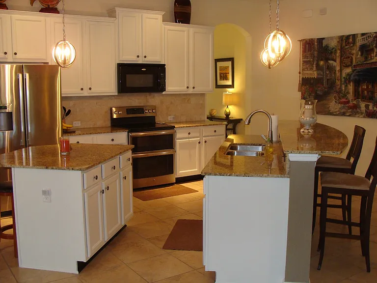 660 Porta Rosa Cir — Photo 4