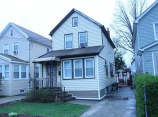 22118 106th Ave, Queens Village, NY 11429