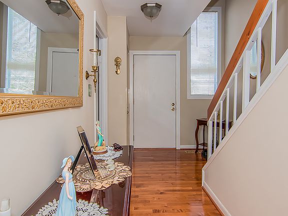 2nd image of 3348 Wheatwheel Ln