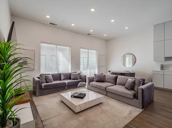 5002 San Jacinto St, Dallas, TX