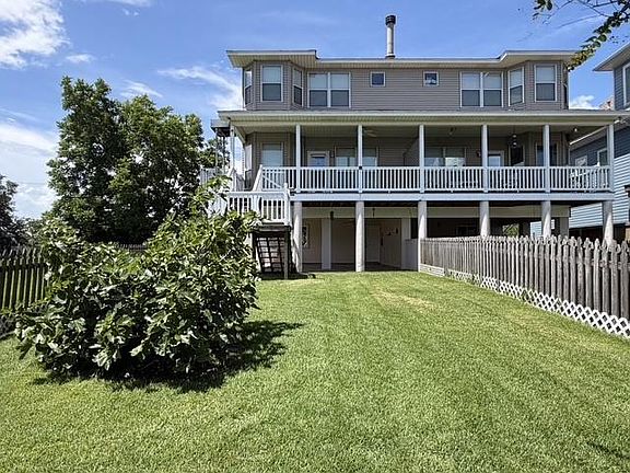 2nd image of 130 Northshore Cir #B