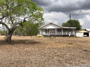 2163 Corgey Rd, Pleasanton, TX 78064