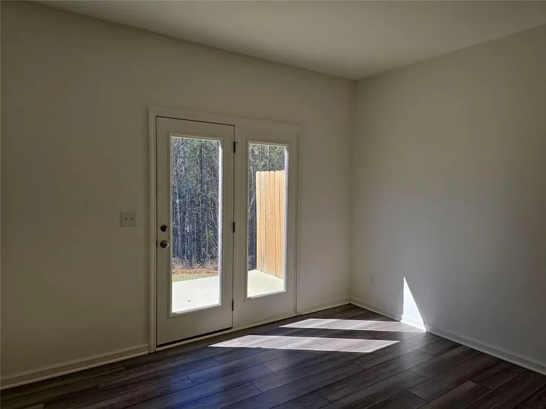 3560 Eagle Ct SW — Photo 10