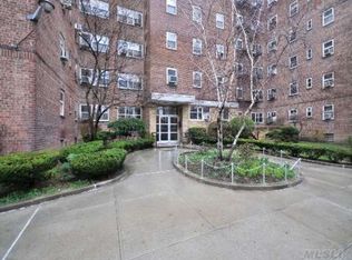 4357 Union St, Flushing, NY 11355
