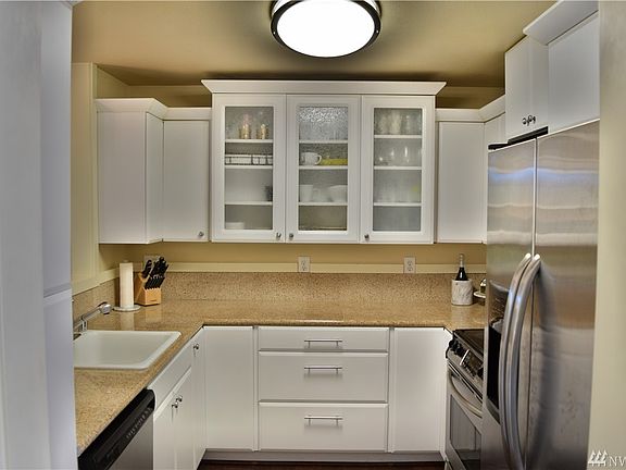 2nd image of 10021 NE 12th St #120