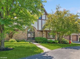 963 Coventry Ln, Highland Park, IL 60035