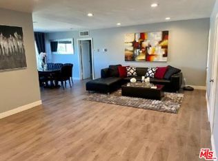 12955 Riverside Dr APT 305, Sherman Oaks, CA 91423