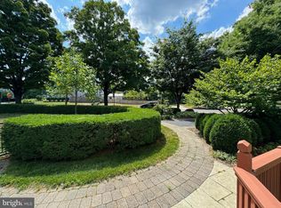 2 Hamilton Ave, Princeton, NJ 08540