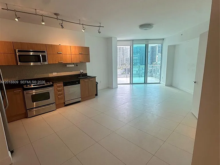 350 S Miami Ave #2008 — Photo 2