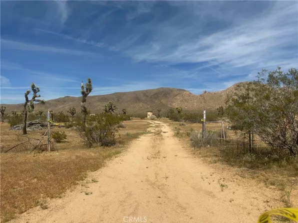 26705 Corwin Rd, Apple Valley, CA 92307