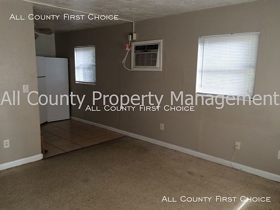 3rd image of 1530 Carmel Ave APT 1