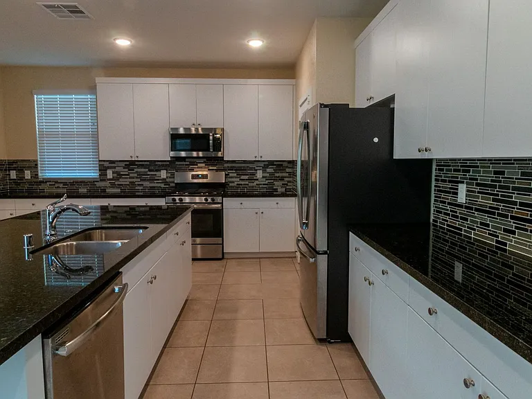 544 Ruby Mesa Ave — Photo 18
