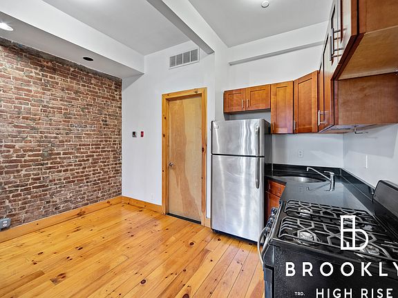 3rd image of 600 Saint Marks Ave APT 3F