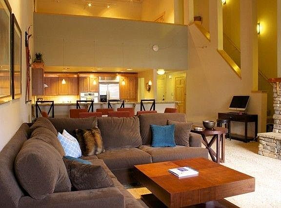 3rd image of 39 Palisades Dr #213