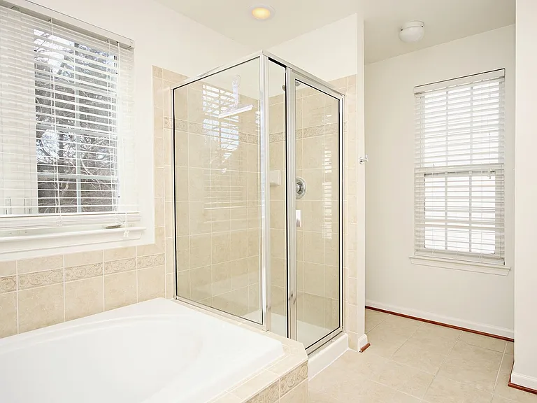 1557 Montessori Ter — Photo 15